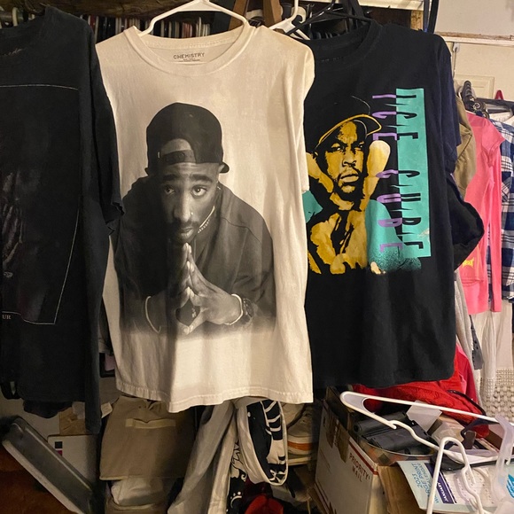 Lot of 5 Tupac and Ice cube Tees - Picture 3 of 4